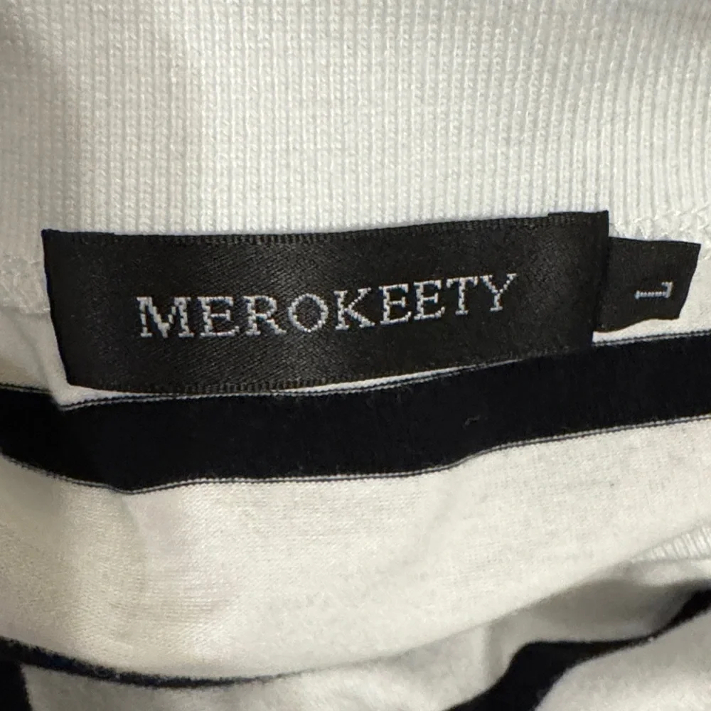 Striped Black and White‎ Maxi Dress - Picture 2 of 5